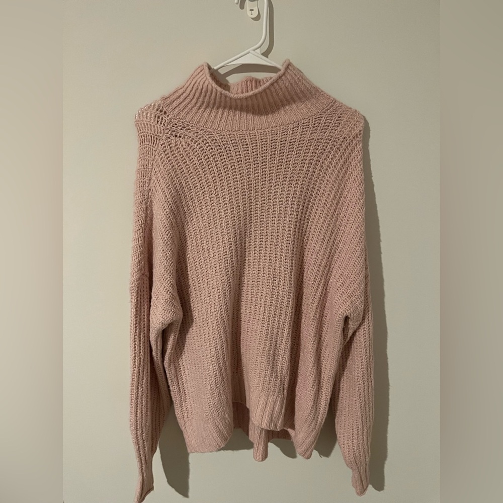 American Eagle Cozy Light Pink Turtleneck Sweater Women’s Medium